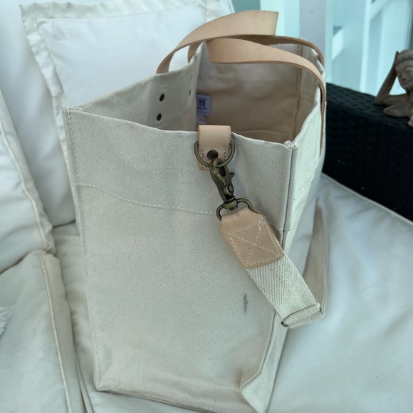 Netjets limited edition large bag - Picture 6 of 13